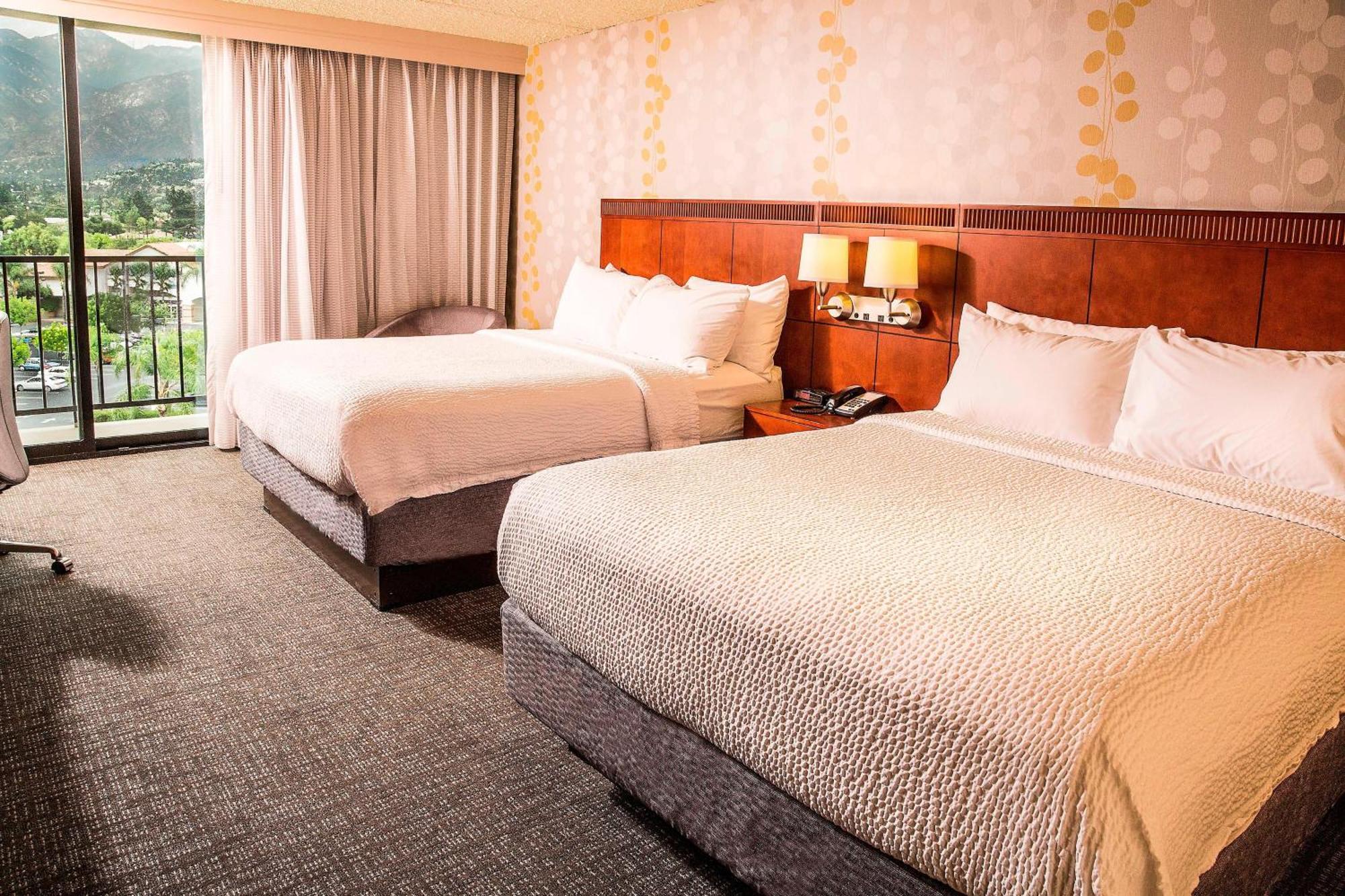 Courtyard By Marriott Los Angeles Pasadena/Monrovia Exterior foto